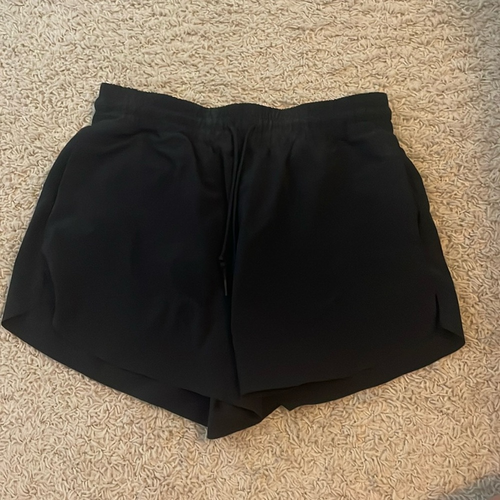 Athleta women’s athletic shorts, black size medium